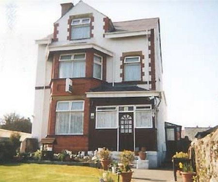 Witchingham B&B Holyhead Kültér fotó