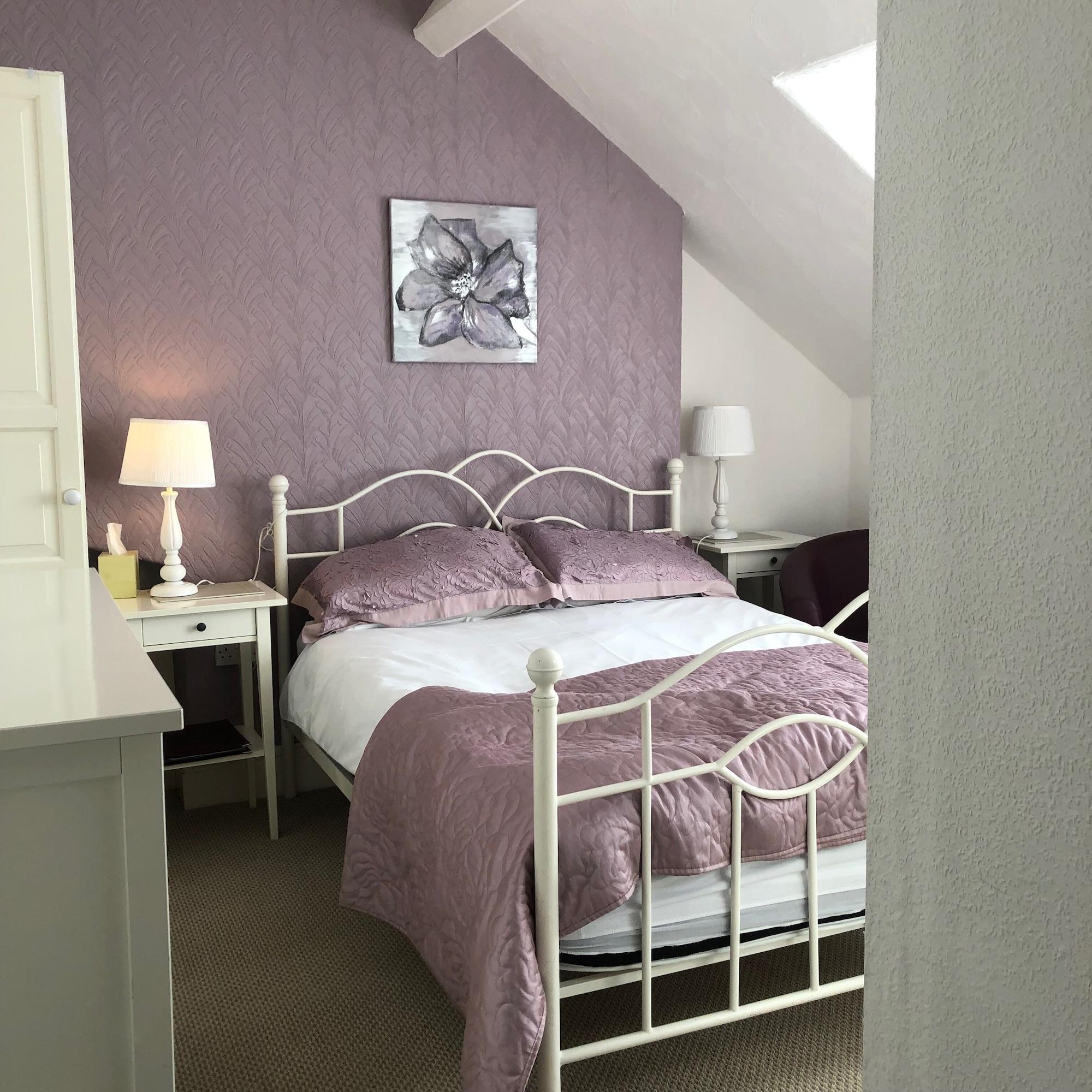 Witchingham B&B Holyhead Kültér fotó